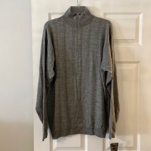 ADOLFO MAN HALF ZIPPER TOP SIZE L LENGTH 30” PIT TO OIT 44” color gray brand new